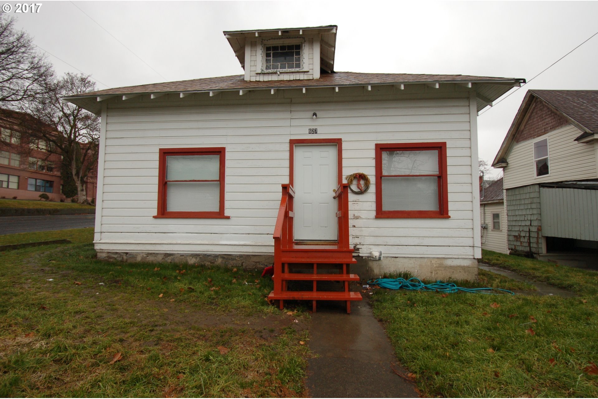 627 Southeast 3rd Street Pendleton, OR 97801 - Photo 1 of 30