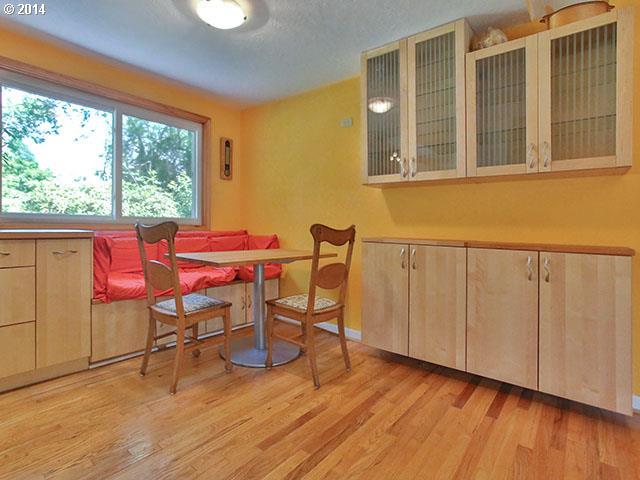 9035 Southwest Rambler Lane Portland, OR 97223 - Photo 4 of 14
