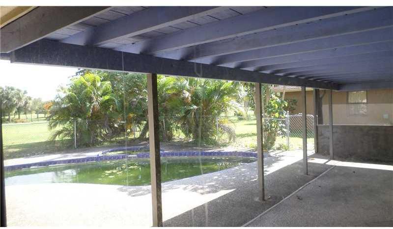 19494 Hampton Drive Boca Raton, FL 33434 - Photo 22 of 29 Gallery Image 22