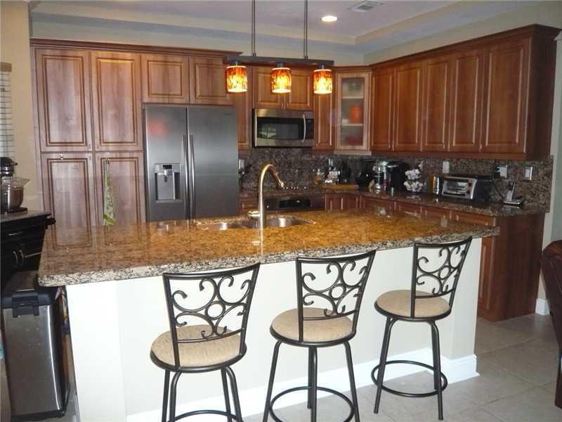 9894 Southwest 159th Path Miami, FL 33196 - Photo 10 of 21 Gallery Image 10