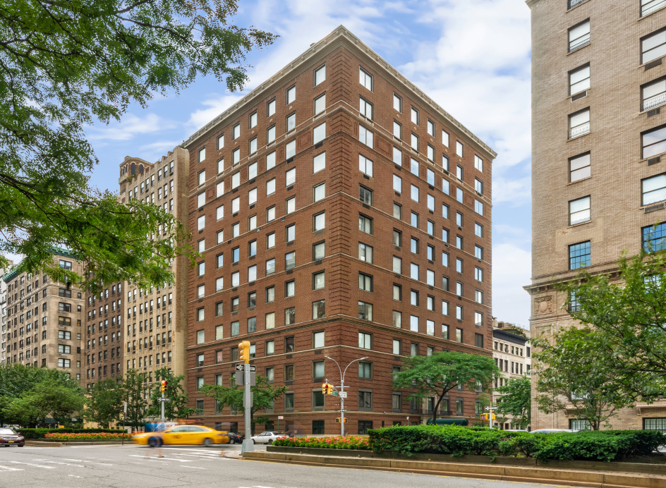 950 Park Avenue, Unit 8A Manhattan, NY 10028 - Photo 13 of 16