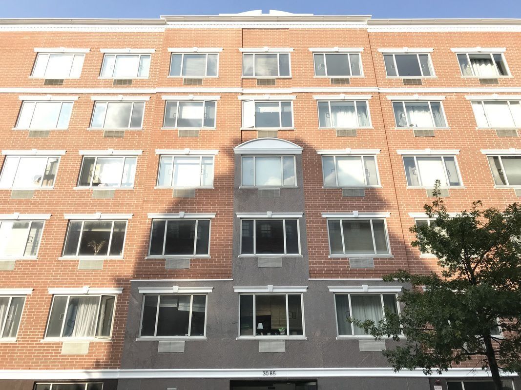 Hallet's Cove Condominium 30-85 Vernon Blvd, Queens, NY 11102 - Photo 2 of 4