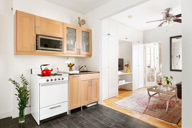 $635,000 | 64 MacDougal Street, Unit 13 | SoHo