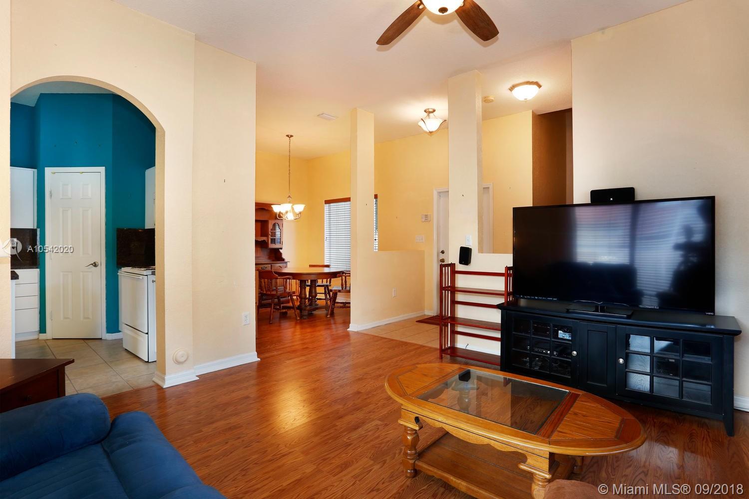 1932 Southeast 23rd Road, Unit 1932 Homestead, FL 33035 - Photo 5 of 21