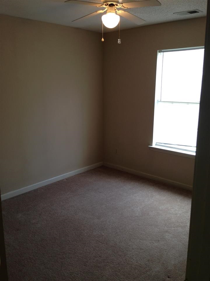 1356 Lagrange Downs Road Cordova, TN 38018 - Photo 11 of 14 Gallery Image 11