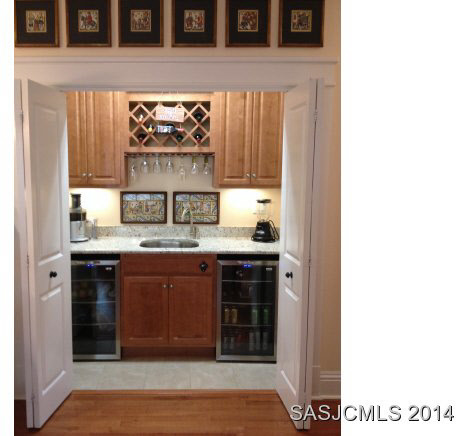 21 Casanova Road St. Augustine, FL 32080 - Photo 7 of 24 Custom Bar with Sink & Coolers
