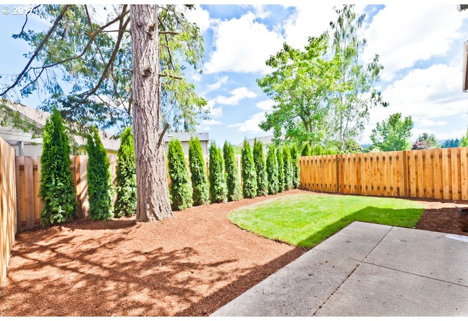 20176 Southwest Kinnaman Road Beaverton, OR 97078 - Photo 26 of 28 Gallery Image 26