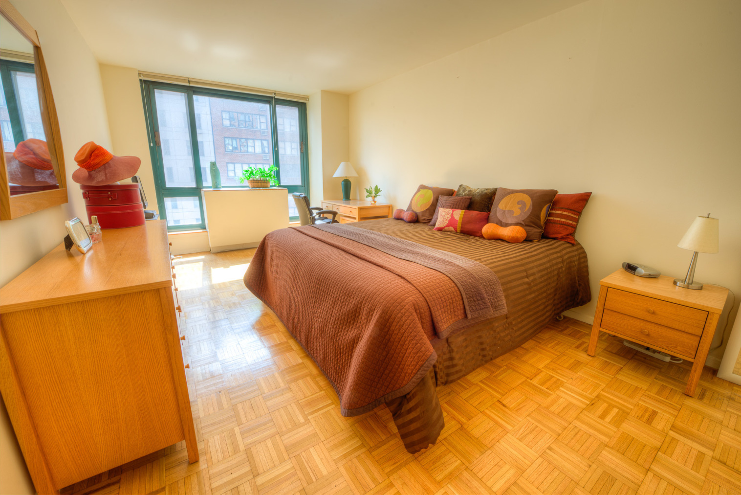 1 Irving Place, Unit V9D Manhattan, NY 10003 - Photo 3 of 11