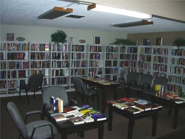 7313 Santa Barbara Street, Unit 294 Carlsbad, CA 92011 - Photo 13 of 14 Library