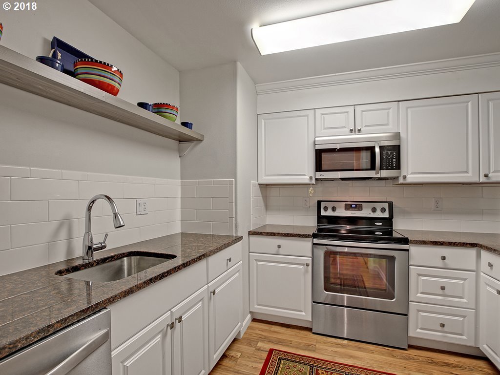 11888 Southwest Aspen Ridge Drive Tigard, OR 97224 - Photo 17 of 20