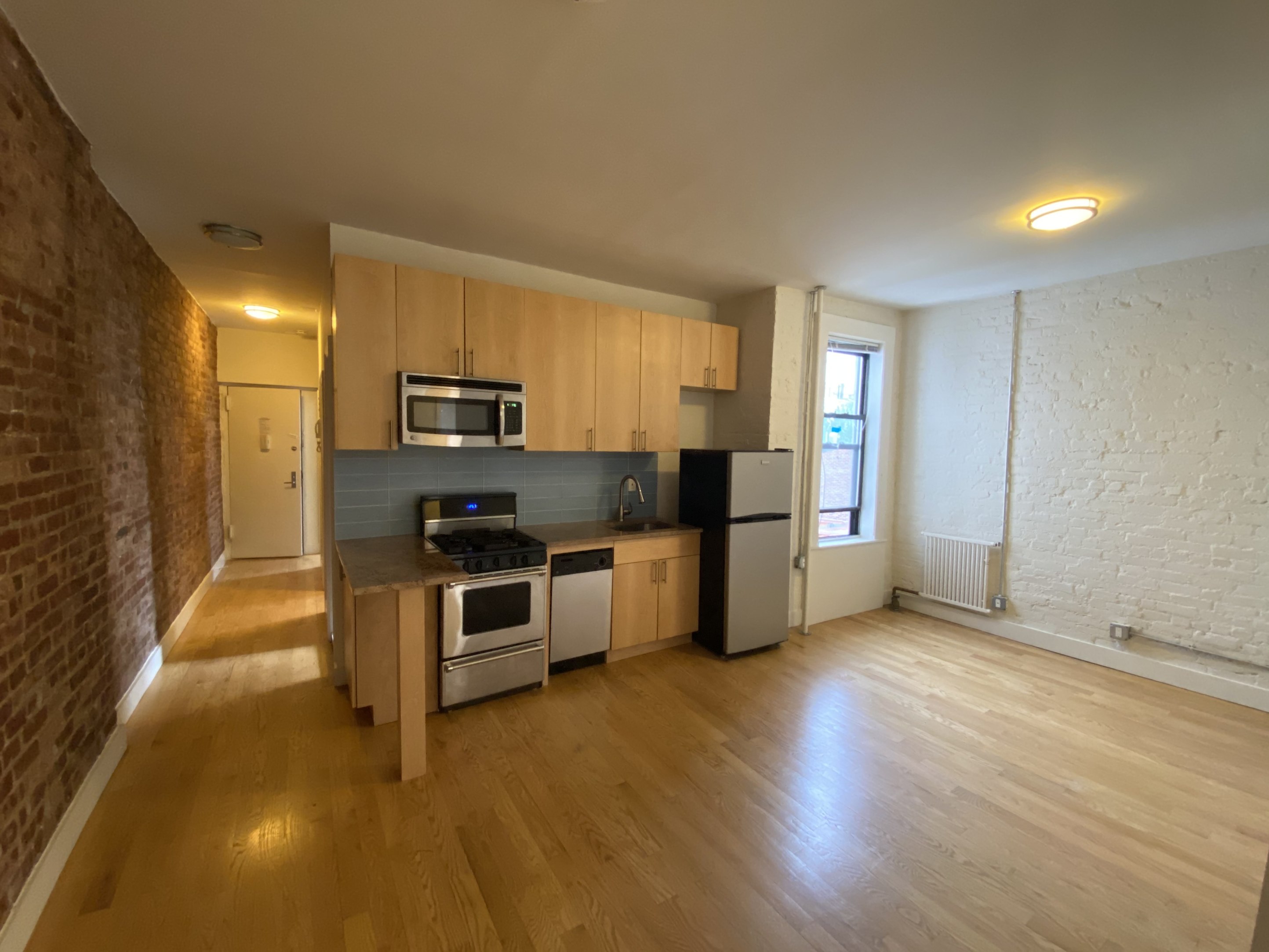 332 East 18th Street, Unit 16 Manhattan, NY 10003 - Photo 1 of 12