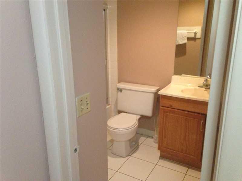 9374 Southwest 3rd Street, Unit 720 Boca Raton, FL 33428 - Photo 10 of 25 Gallery Image 10