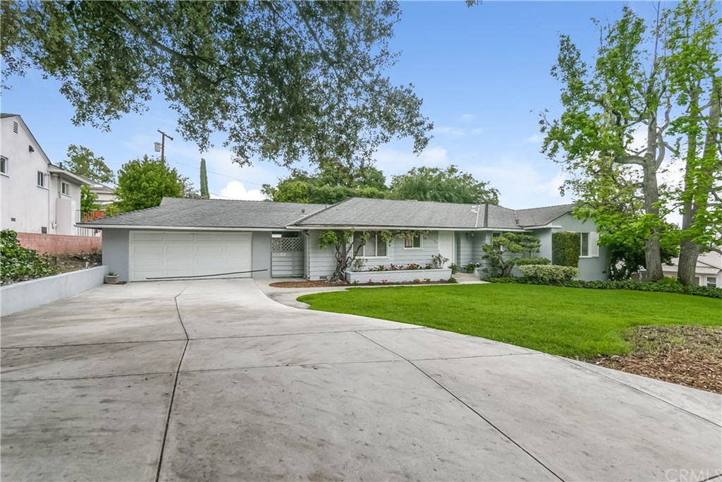 1742 El Vista Circle Arcadia, CA 91006 - Photo 3 of 21