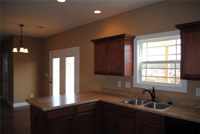 3755 Suiter Road Clarksville, TN 37040 - Photo 10 of 30