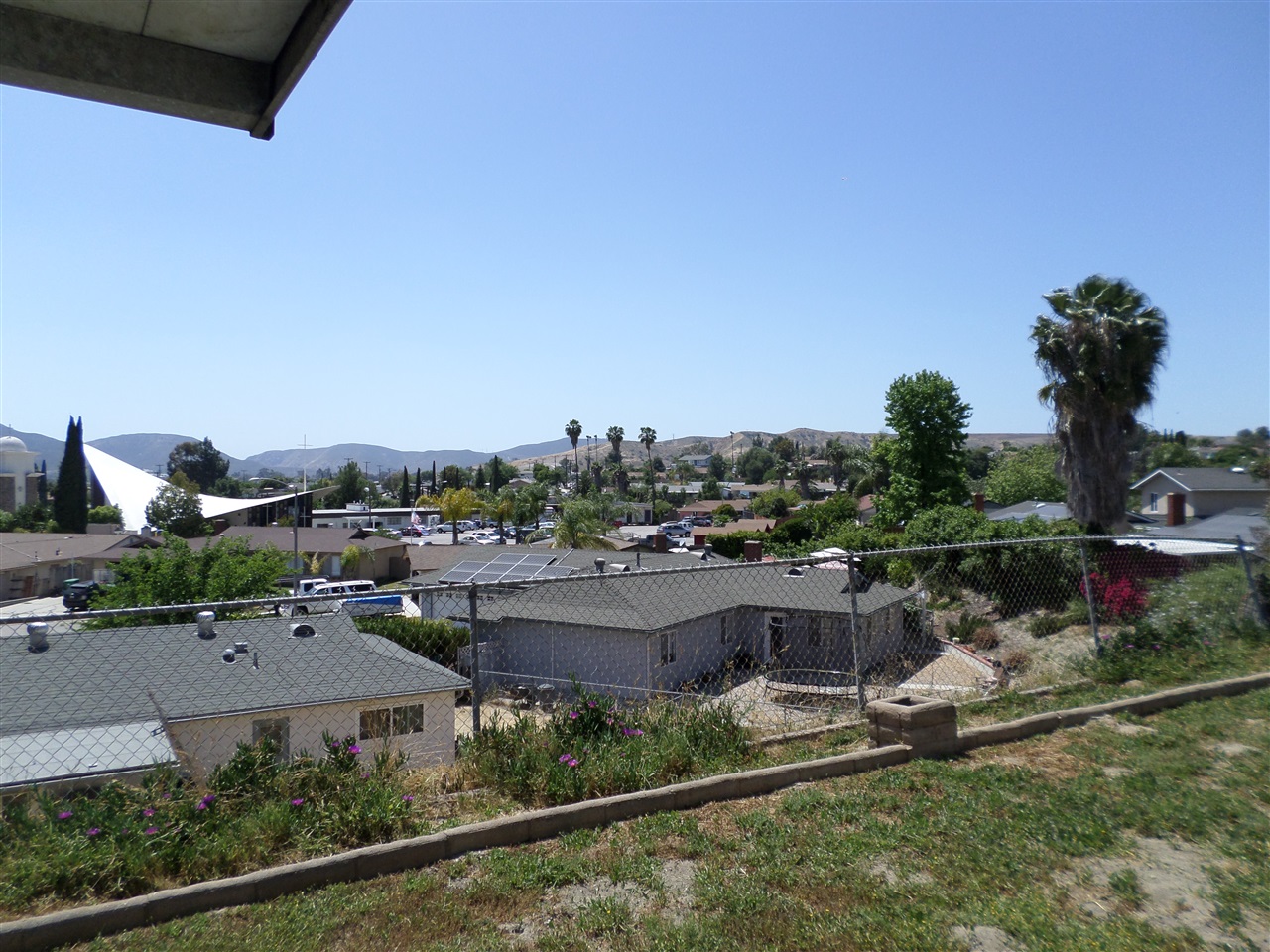 9744 Roe Drive Santee, CA 92071 - Photo 17 of 19 Gallery Image 17