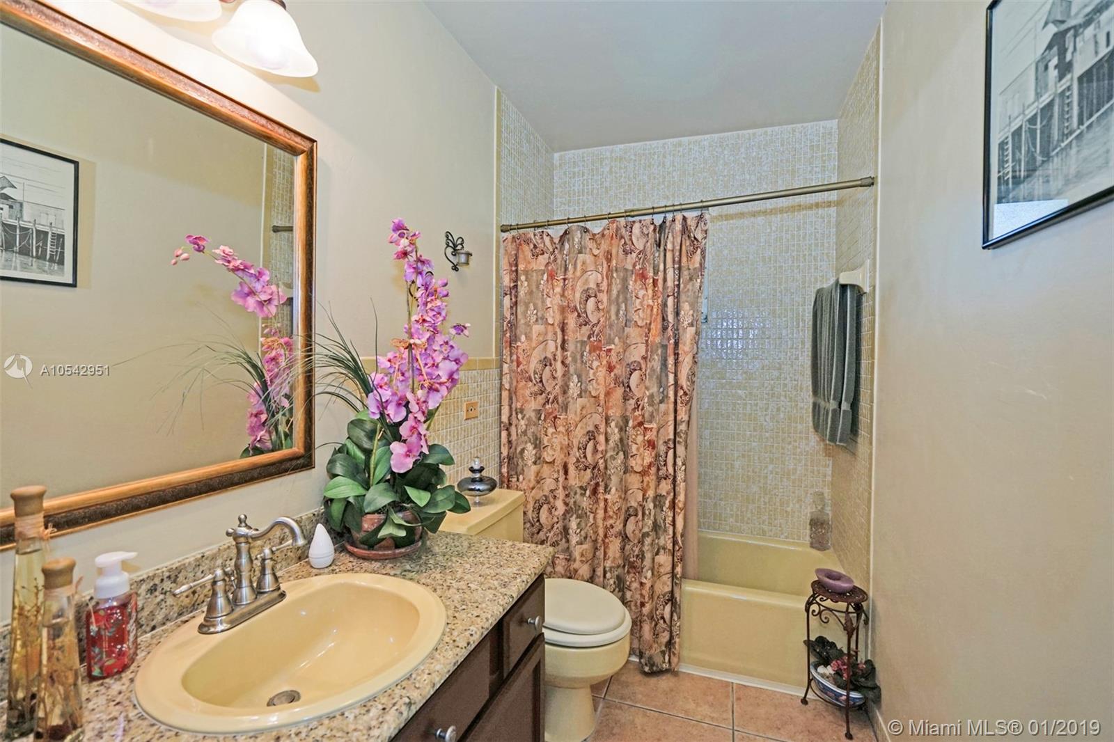 8410 Southwest 201st Street Cutler Bay, FL 33189 - Photo 15 of 46