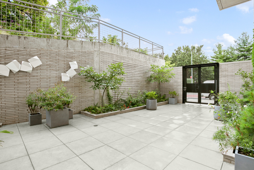 348 Nostrand Ave, Brooklyn, NY 11216 - Photo 2 of 5