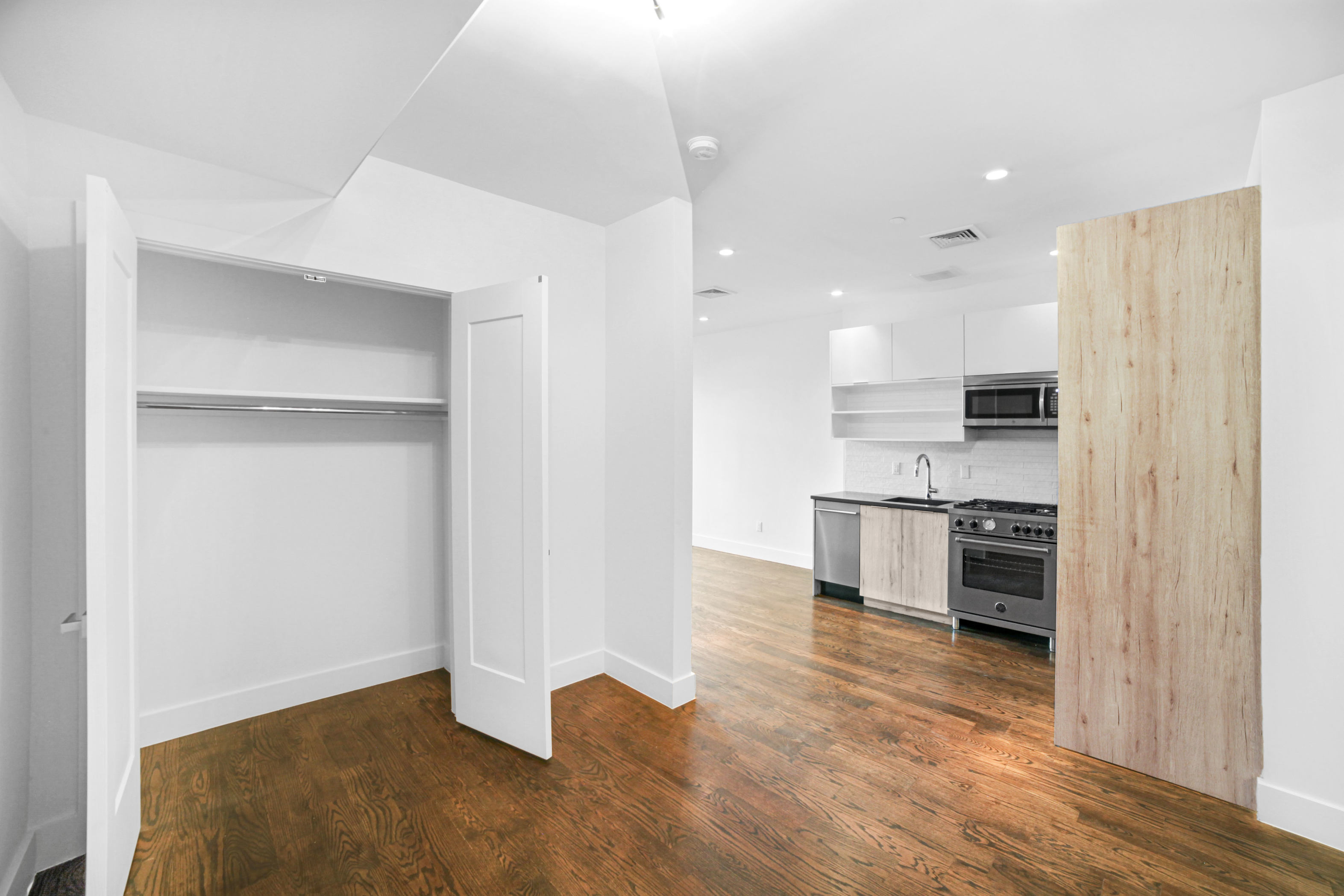341 Nostrand Avenue, Unit 302D Brooklyn, NY 11216 - Photo 4 of 11