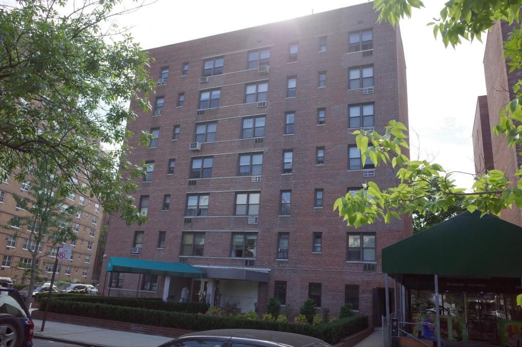 2620 Ocean Pkwy, Brooklyn, NY 11235 - Photo 1 of 1