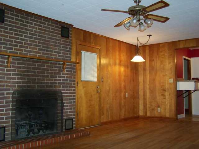 683 Stage Road Memphis, TN 38127 - Photo 6 of 12 Den has room for a breakfast table and door leads to screened porch