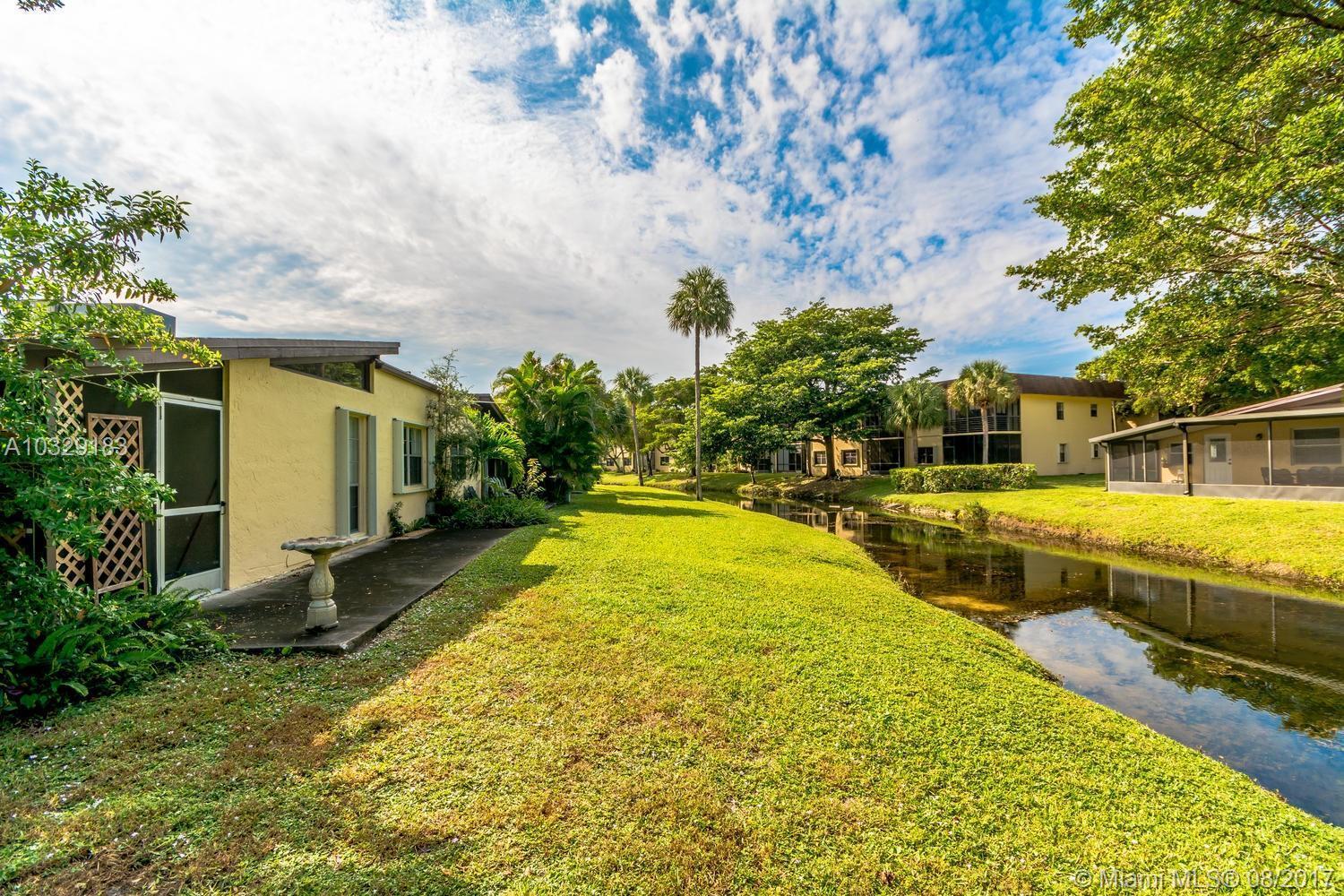 120 Fox Road, Unit 448 Hollywood, FL 33024 - Photo 31 of 34 Gallery Image 31