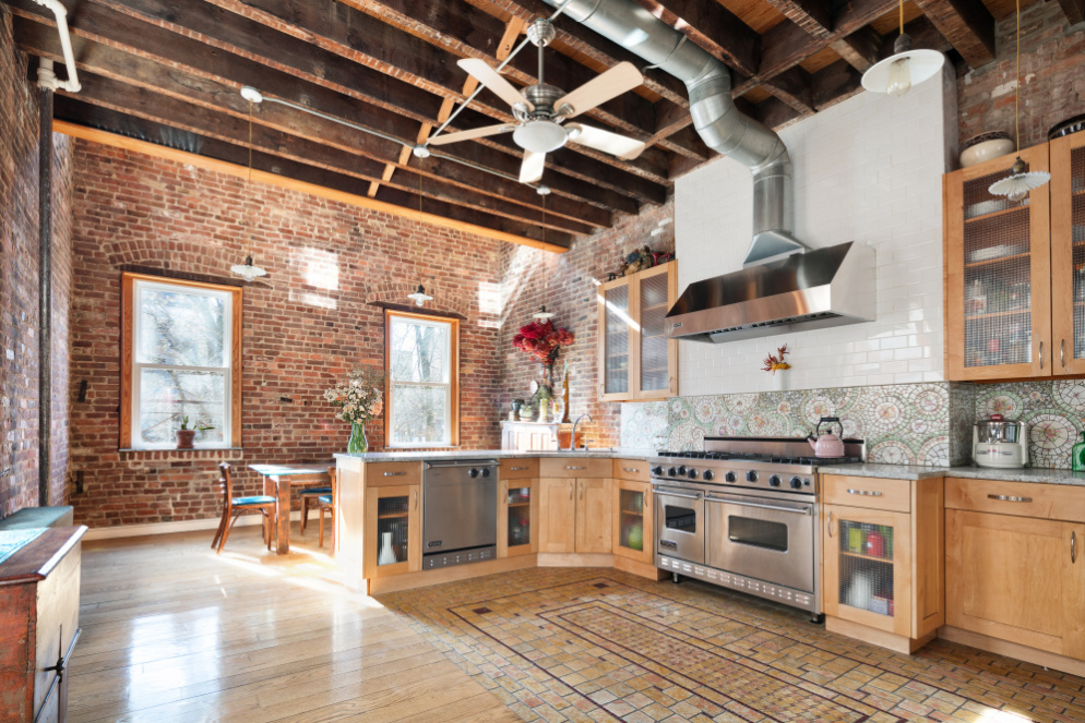 113 East 2nd Street Manhattan, NY 10009 - Photo 3 of 19