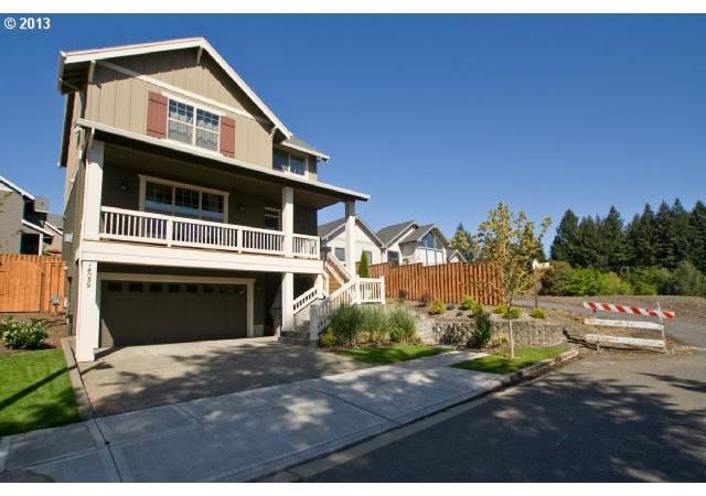 14039 Southwest Alpine Crest Way Tigard, OR 97224 - Photo 6 of 16 Gallery Image 6