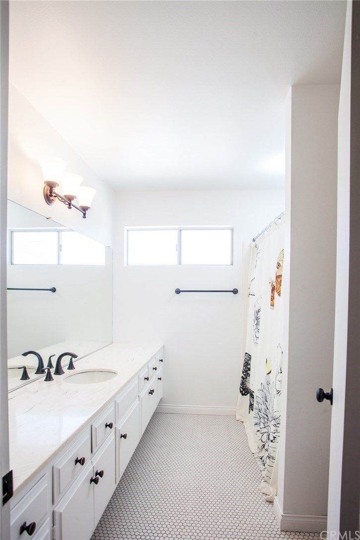 2040 Mandarin Drive Costa Mesa, CA 92626 - Photo 19 of 28