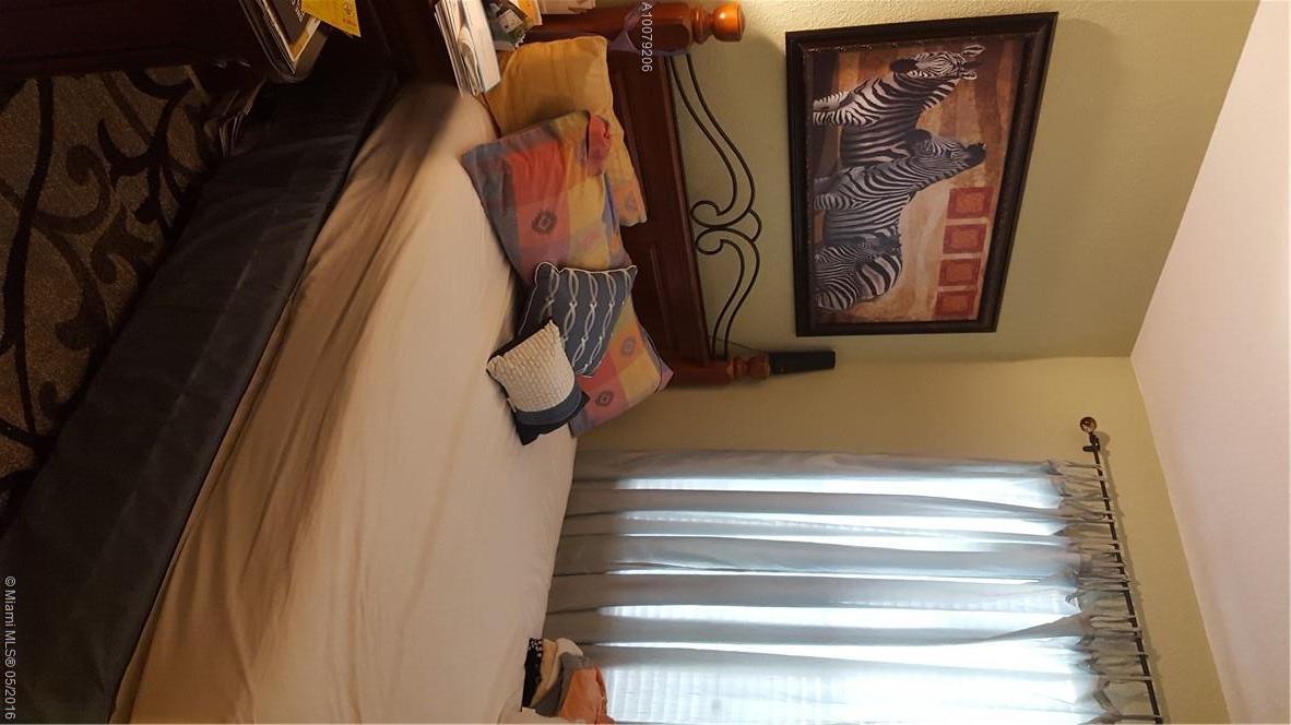 Silver Falls Miramar, FL 33027 - Photo 14 of 18