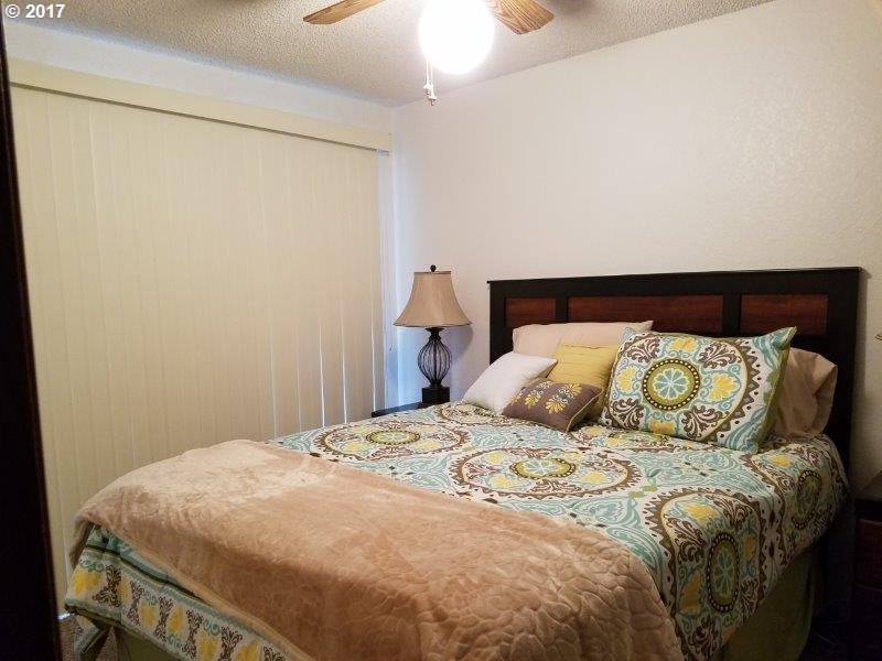 43605 Highway 38, Unit 33 Reedsport, OR 97467 - Photo 12 of 21 Gallery Image 12