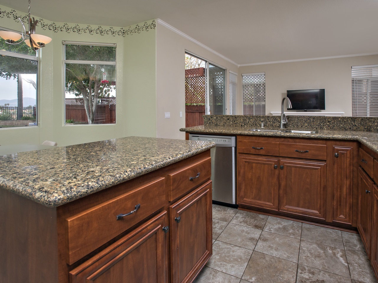 7746 Prairie Shadow Road San Diego, CA 92126 - Photo 10 of 25 Gallery Image 10