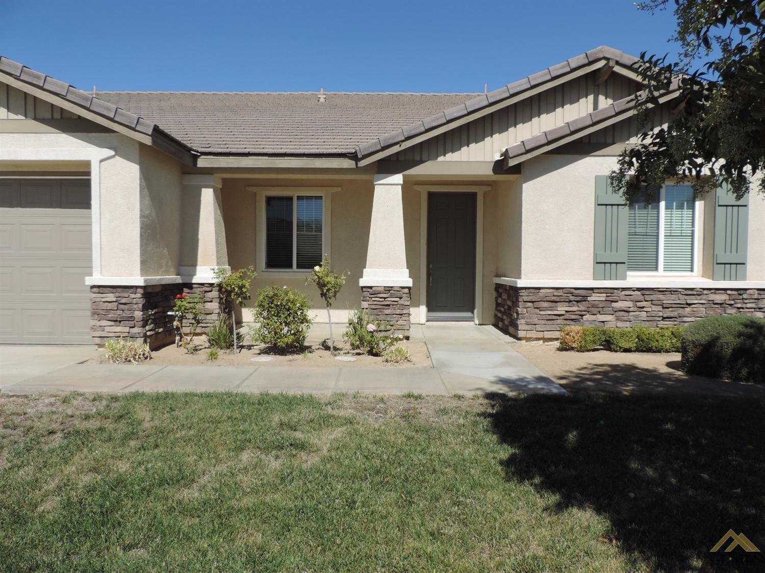 12302 Rambler Avenue Bakersfield, CA 93312 - Photo 2 of 31