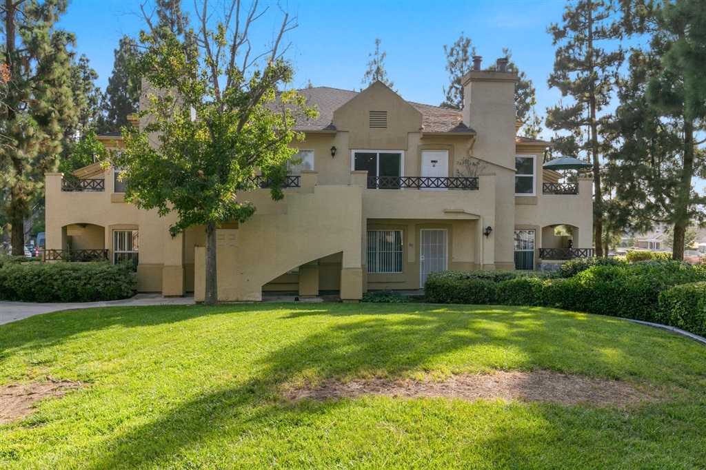 701 Brookstone Road, Unit 101 Chula Vista, CA 91913 - Photo 3 of 25