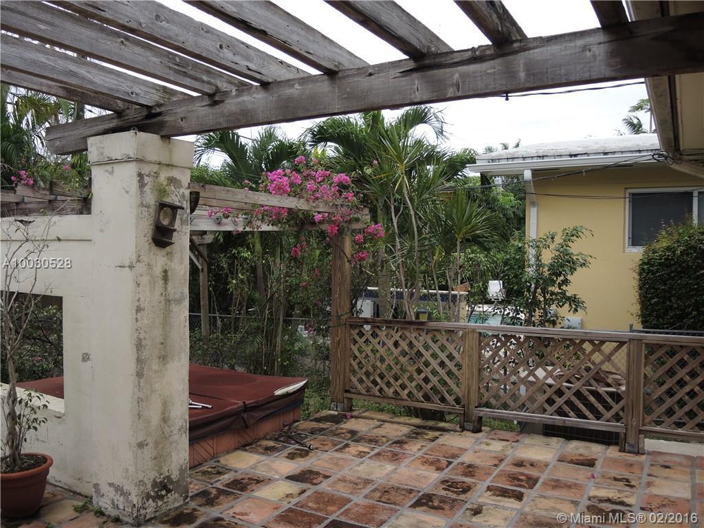 416 Miller Road Coral Gables, FL 33146 - Photo 28 of 32 Gallery Image 28