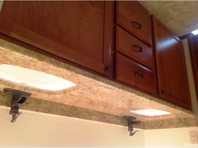 5860 Southwest Glenbrook Road Beaverton, OR 97007 - Photo 14 of 16 Gallery Image 14