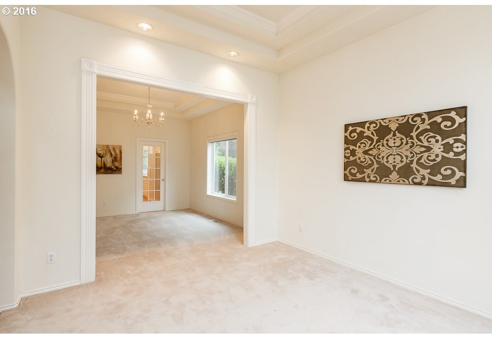 1317 Northwest Mayfield Road Portland, OR 97229 - Photo 4 of 27 Gallery Image 4