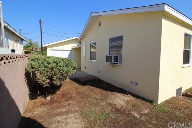 14101 1/2 Anderson Place Paramount, CA 90723 - Photo 28 of 33