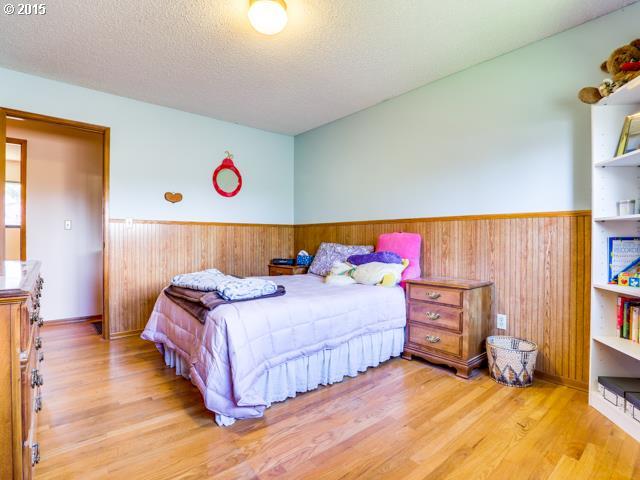 3001 Southwest Ridge Drive Portland, OR 97219 - Photo 1 of 16 Gallery Image 1