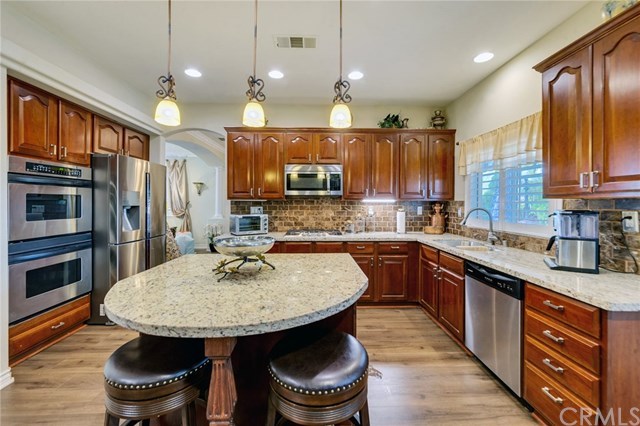 935 Windy Ridge Drive Corona, CA 92882 - Photo 21 of 42