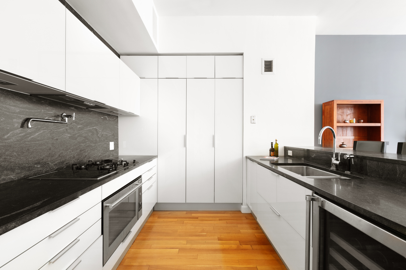 240 Park Avenue South, Unit 2B Manhattan, NY 10003 - Photo 3 of 11