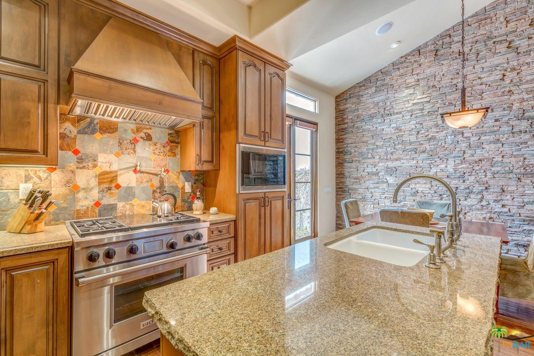 243 South Cahuilla Road Palm Springs, CA 92262 - Photo 17 of 52