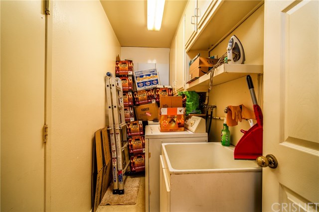 7363 Bothwell Road Reseda, CA 91335 - Photo 17 of 21