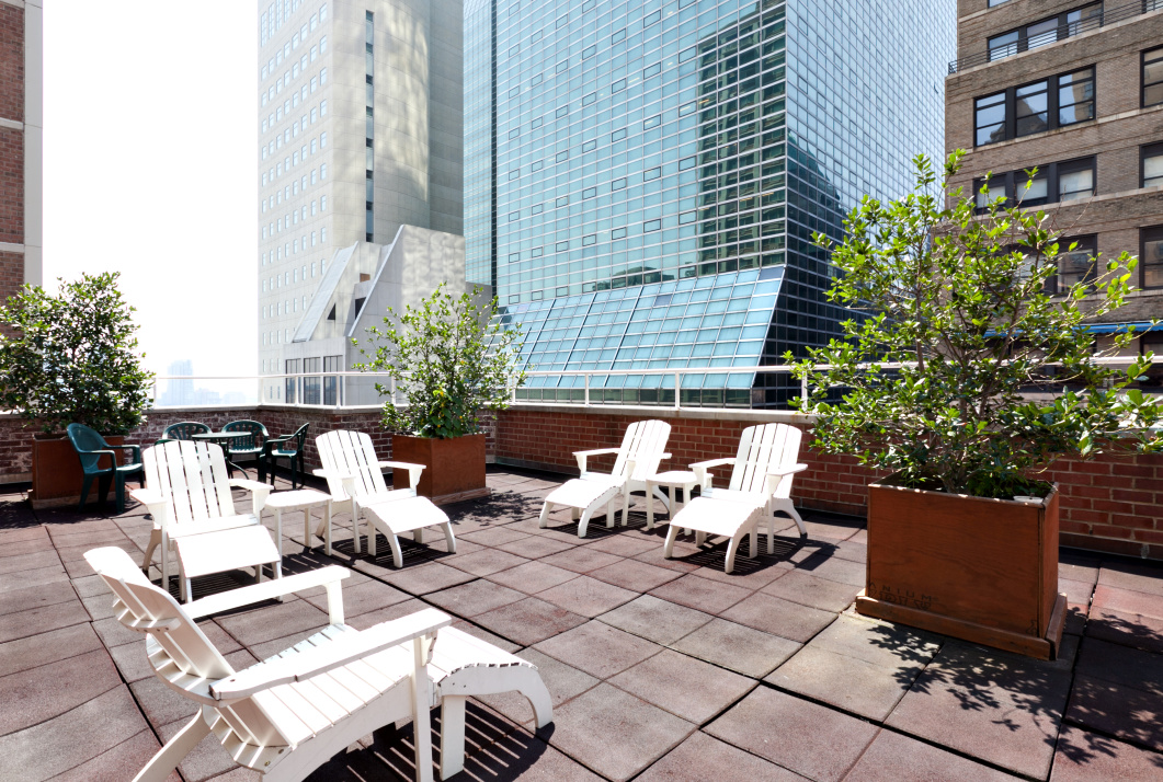 The Sands 321 E 45th St, Manhattan, NY 10017 - Photo 11 of 12