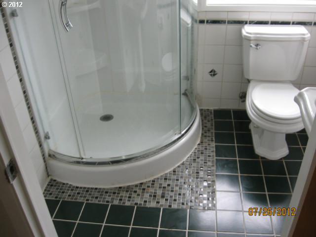 1720 Southwest Canby Street Portland, OR 97219 - Photo 14 of 15 Gallery Image 14