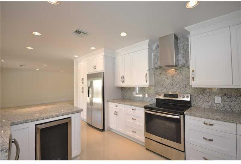 7701 Southwest 129th Street Pinecrest, FL 33156 - Photo 12 of 17