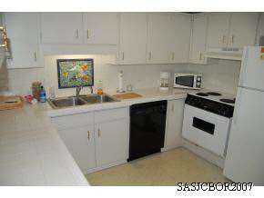 1 Ocean Trace Road, Unit 245 St. Augustine, FL 32080 - Photo 6 of 7 Kitchen