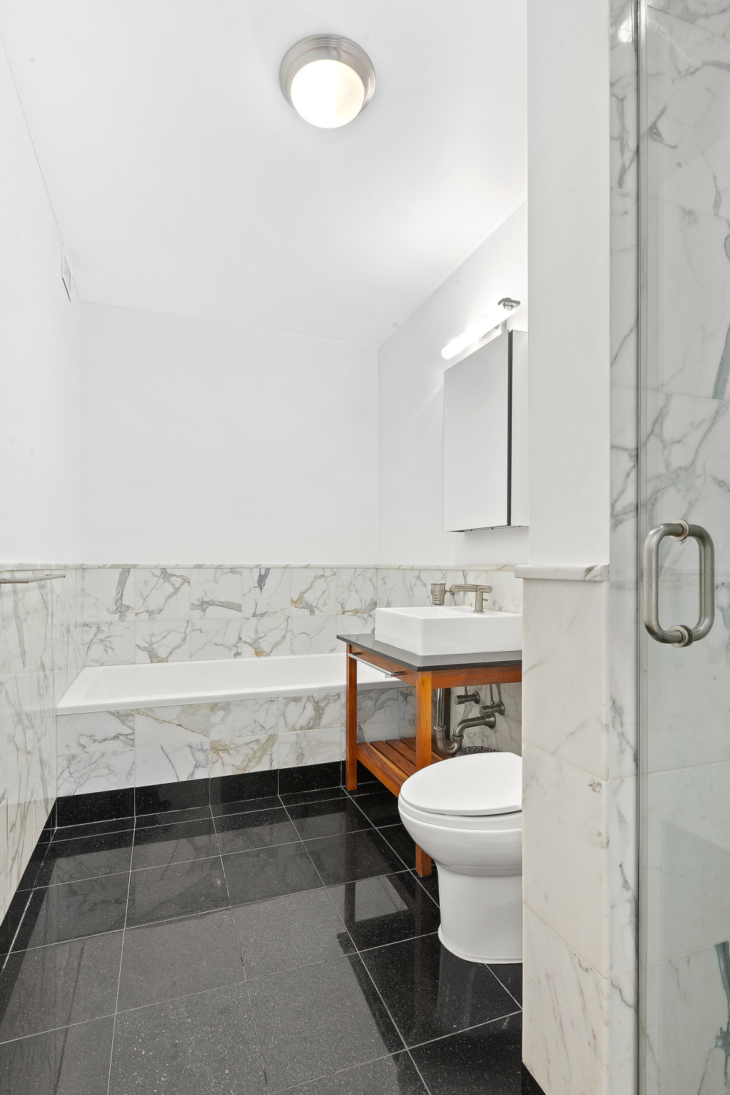 146-148 West 22nd Street, Unit 8 Manhattan, NY 10011 - Photo 8 of 13