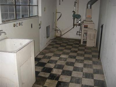 1727 Baker Street Bakersfield, CA 93305 - Photo 6 of 15