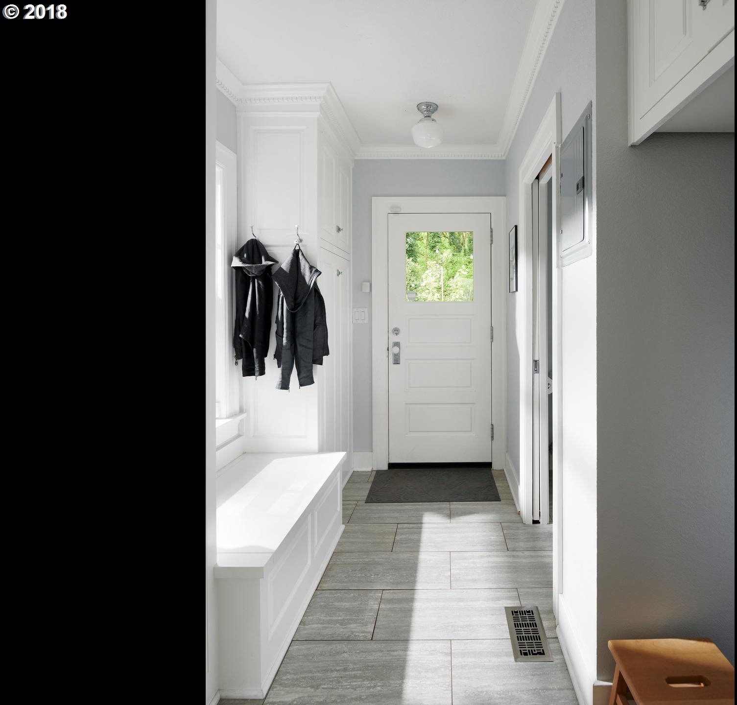2798 Southwest Old Orchard Road Portland, OR 97201 - Photo 14 of 31
