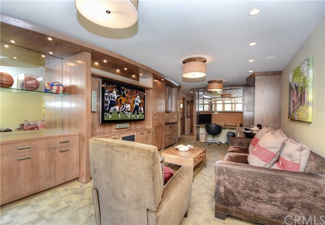 253 Emerald Bay Laguna Beach, CA 92651 - Photo 27 of 59